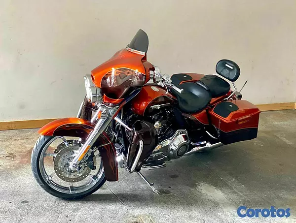 motores y pasolas - HARLEY DAVISON  CVO Street Light 2012 4