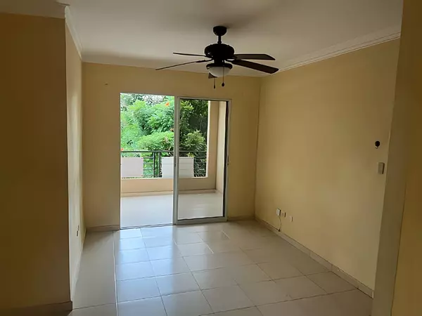 apartamentos - Apartamento en la avenida Jacobo Majluta 4