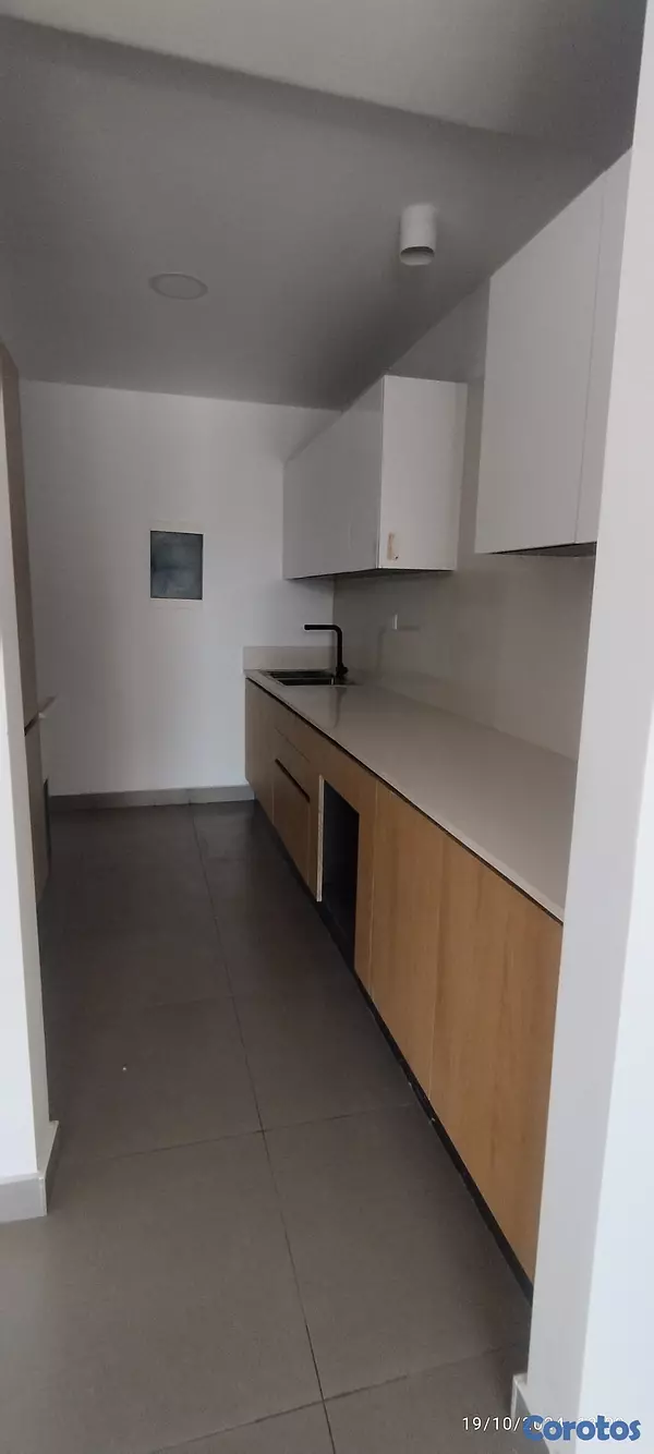 apartamentos - Lujoso Apartamento con Áreas Sociales en Mirador Sur  7