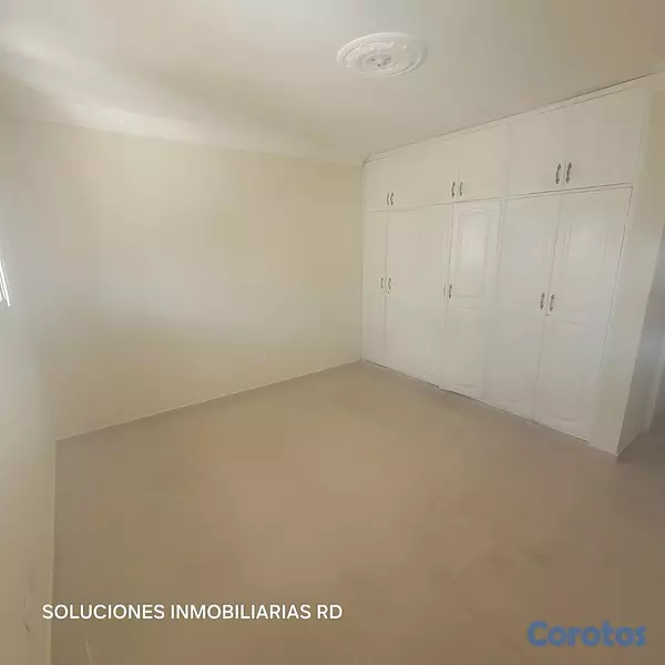 apartamentos - Amplio apartamento en venta ubicado en Corales del 16