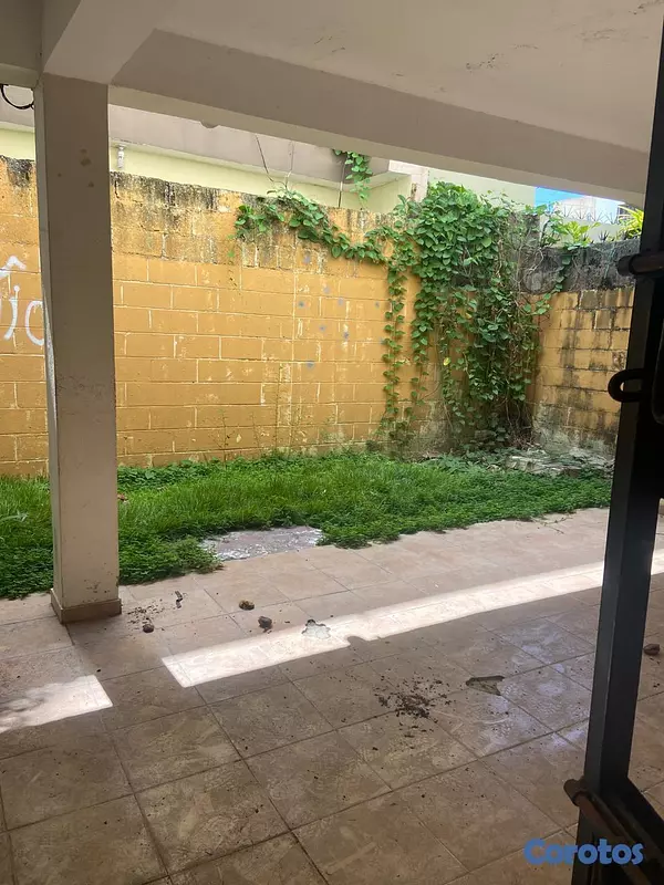 casas - Casa Tres en Una Av. independencia Cerca del Bravo 2