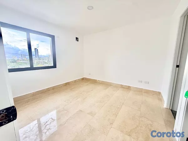 apartamentos - vendo Miramar Sur vista al mar tres habitaciones con su baño 3 parqueos balcón 10