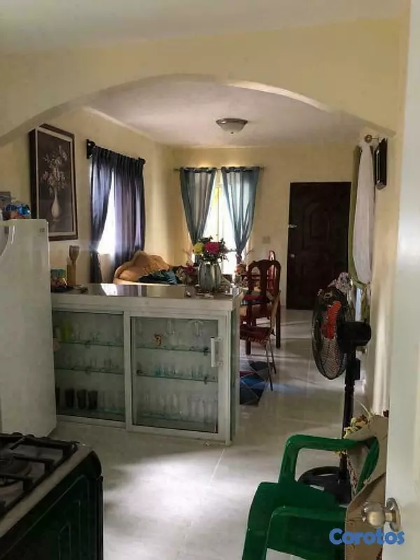 casas - CASA EN VENTA EN HATILLO, AZUA a solo 5km de Playa Chiquita (Negociable) 3