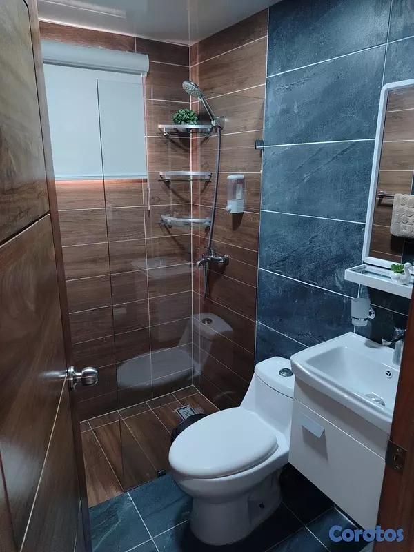 apartamentos - venta de apartamento 2da con terraza en la autopista de san Isidro 2 parque la  10