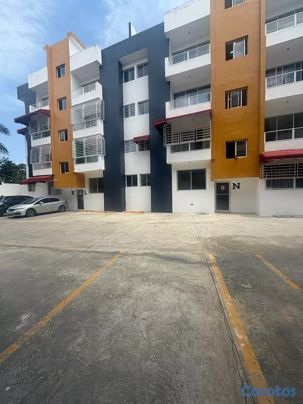 apartamentos - venta de 4to piso con terraza en la Autopista de san isidro prado oriental  2