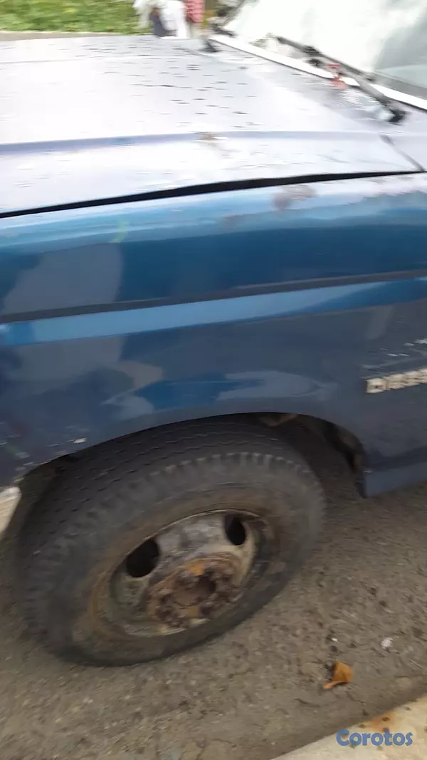 jeepetas y camionetas - Ford 350 año 1990 en buen estado 5