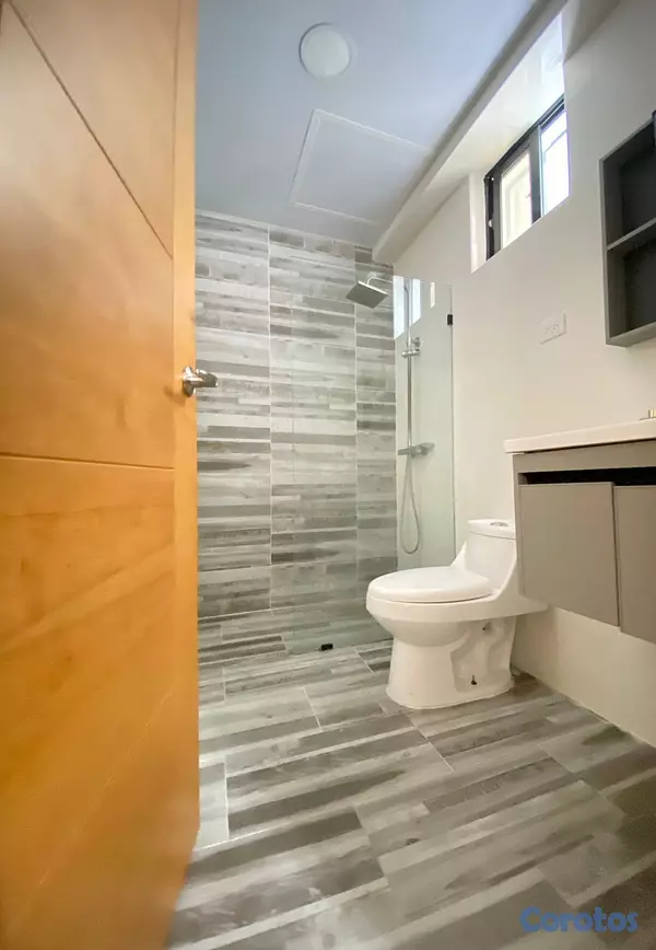 apartamentos - Se vende apto. de 2 hab. en Mirador Norte, para vi 7