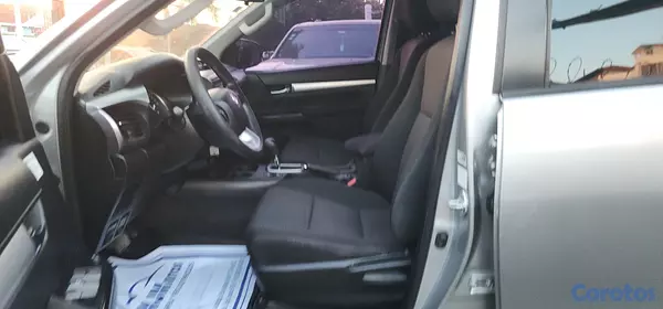 jeepetas y camionetas - Toyota hilux 2020 único dueño Pintura  8