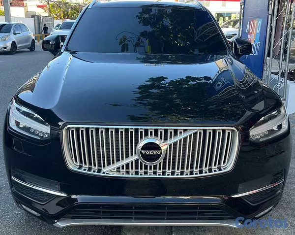 jeepetas y camionetas - Volvo XC 90 Inscription 4