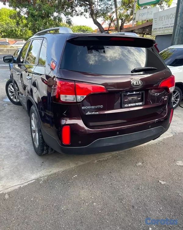 jeepetas y camionetas - KIA SORENTO EX 2014 3