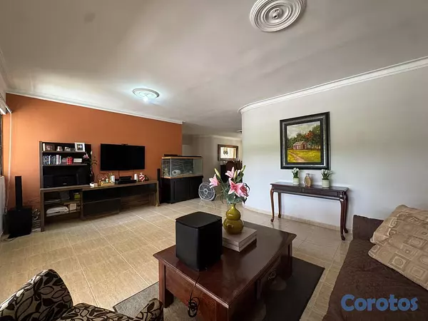 apartamentos - APARTAMANTO EN VENTA EN LAS PRADERAS 205 MTS 2