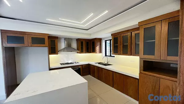 casas - CASA EN VENTA EN SANTIAGO. 3