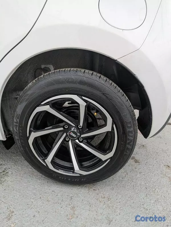 carros - MAZDA DEMIO 2020 15