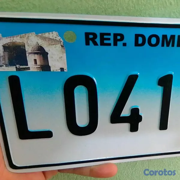 accesorios para vehiculos - venta de placas metal con borde como la original  3