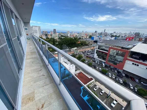 apartamentos - Apartamento en alquiler amueblado Piantini 3