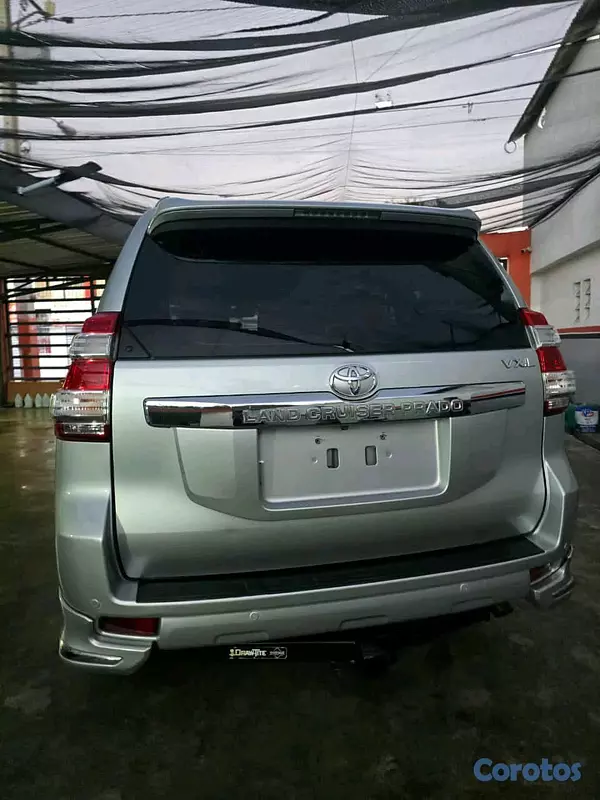 jeepetas y camionetas - Toyota land cruicer prado vxl 2015 3