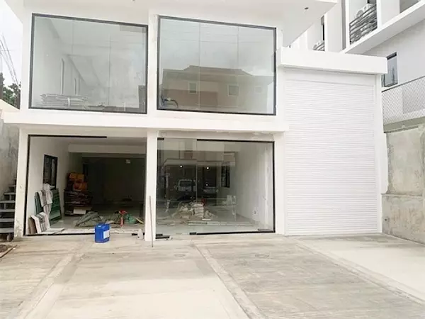 oficinas y locales comerciales - Local comercial en el millon  2
