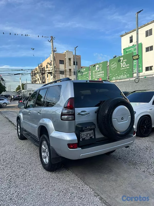 jeepetas y camionetas - Toyota Land C. Prado VX 2007 5