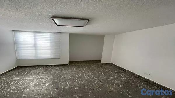 oficinas y locales comerciales - Local comercial en Alquiler en Zona Estratégica con 3 Parqueos 3