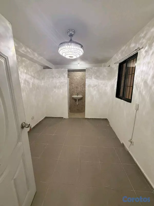 casas - Alquiler de Casa en Julieta Morales 4