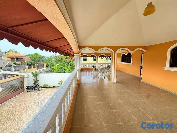 casas - Vendo casa espaciosa Prado Oriental, Sto. Dgo. Est 5