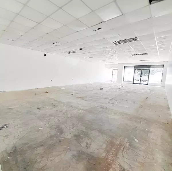 oficinas y locales comerciales - Local primer nivel Naco 3