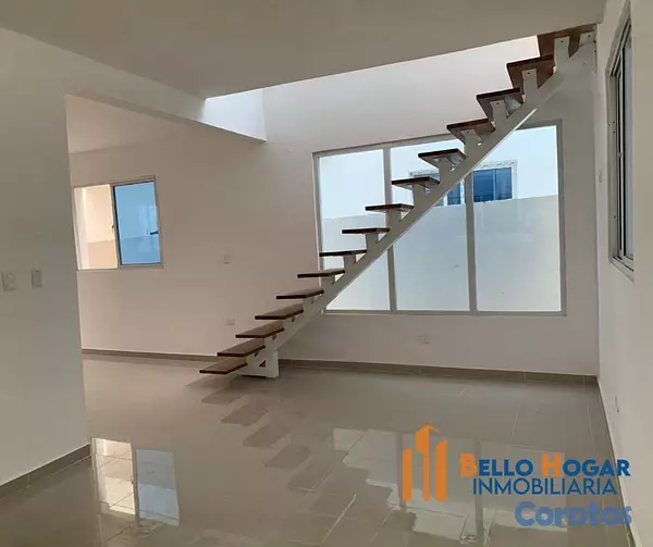 casas - Casa Moderna en Residencial Lianas del Prado – US$ 8