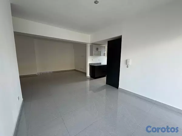 apartamentos - vendo Evaristo morales piso 10 dos hab 2.5 baños dos parqueos balcón  8