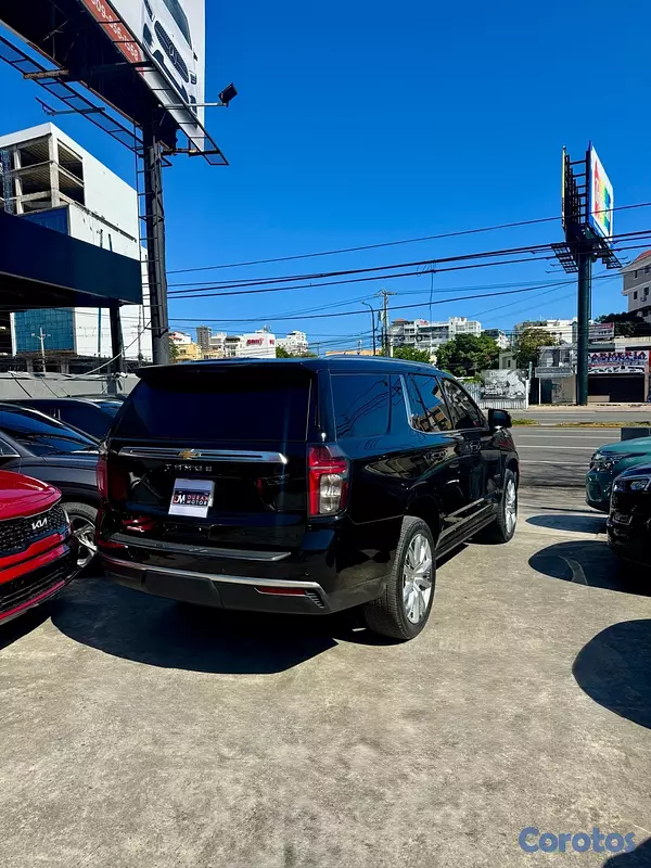 jeepetas y camionetas - Chevrolet Tahoe High Country Duramax 2023 7