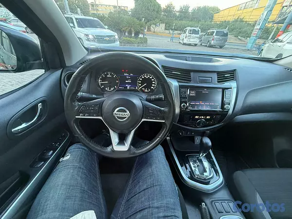jeepetas y camionetas - Nissan frontier xe 2023 2