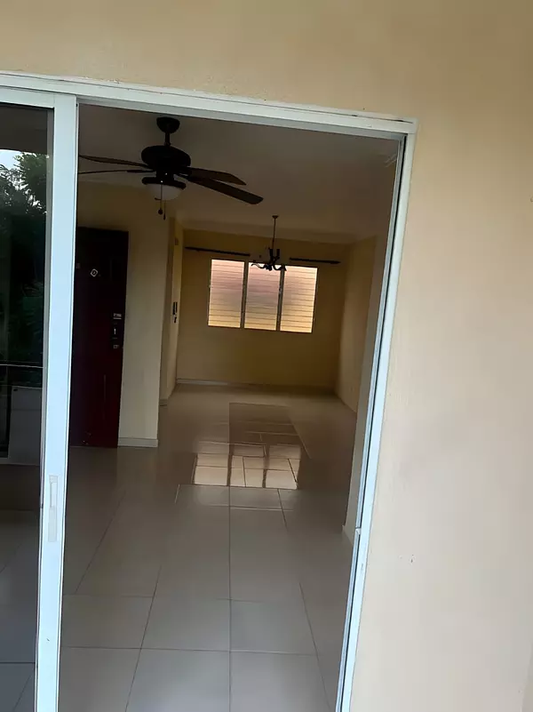 apartamentos - Apartamento en la avenida Jacobo Majluta 2