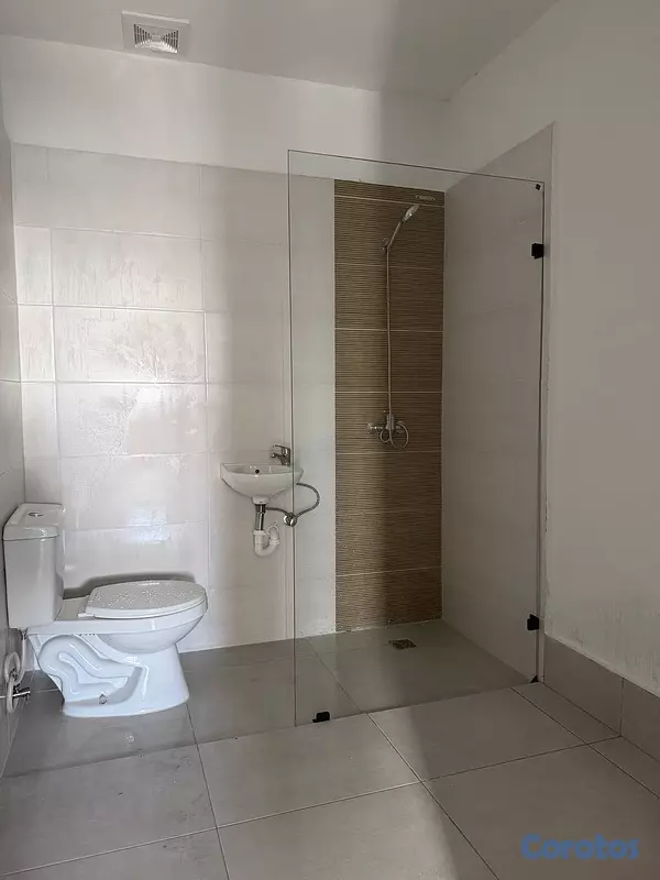 apartamentos - Apto moderno en alquiler de 3 habitaciones , para estrenar , con Gym y jacuzzy 12
