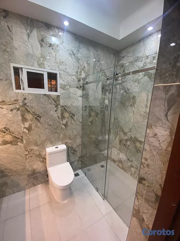 apartamentos - Venta de Espectacular penthouse de 378 m², de Dos Niveles – Bella Vista Sur 11