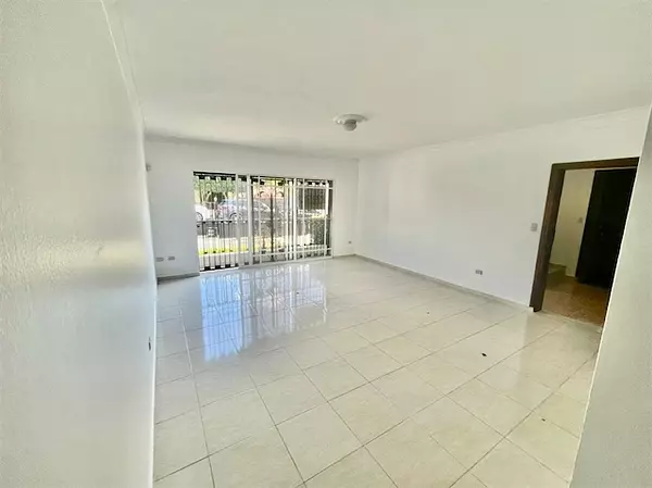 apartamentos - Apartamento de venta próximo a la Rafael Vidal 5