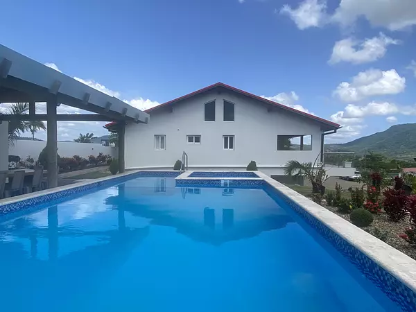 casas vacacionales y villas - villa de renta en el Cupey  2