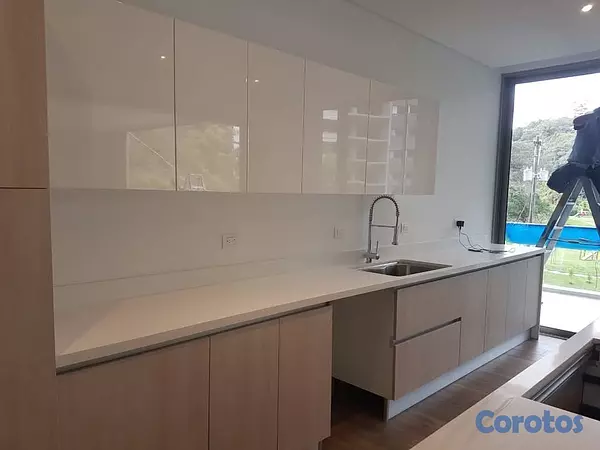 muebles y colchones - Cocina minimalista con estilo moderno ✨  3