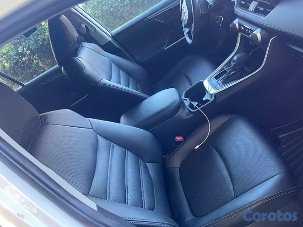 otros vehiculos - Toyota Rav4 Le Plus 2021 5