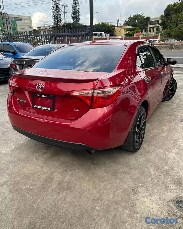 carros - TOYOTA COROLLA LE 2018 3