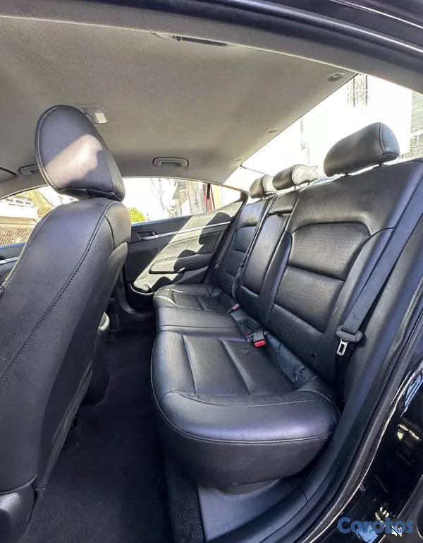 carros - Hyundai Elantra Limited 2020 4
