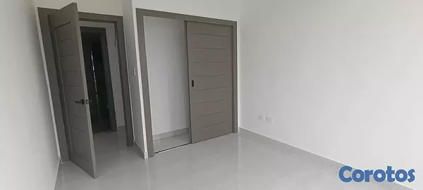 apartamentos - Urb Real Hermoso apartamento en torre moderna 3hab 8