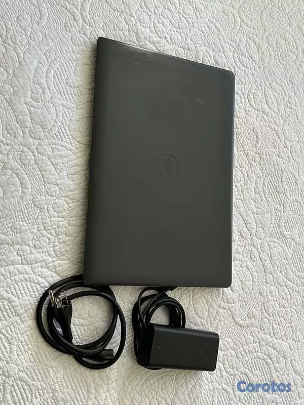 computadoras y laptops - Vendo Laptop Dell Latitude 3440 Soft Charcoal 3