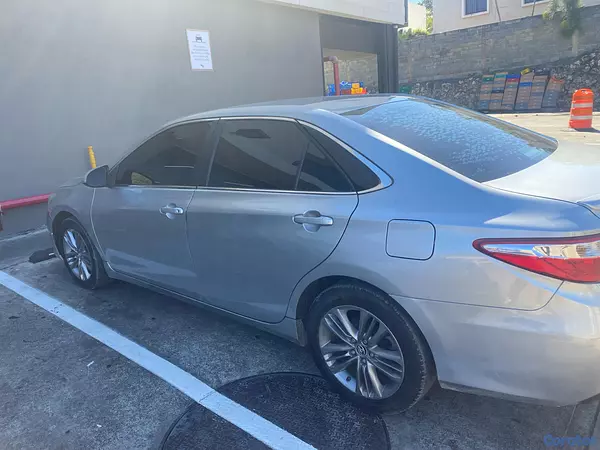 carros - Toyota Camry 2016 SE 4