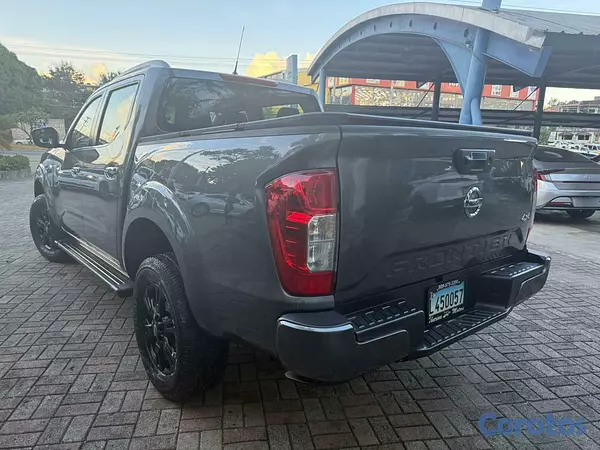 jeepetas y camionetas - Nissan frontier xe 2023 3