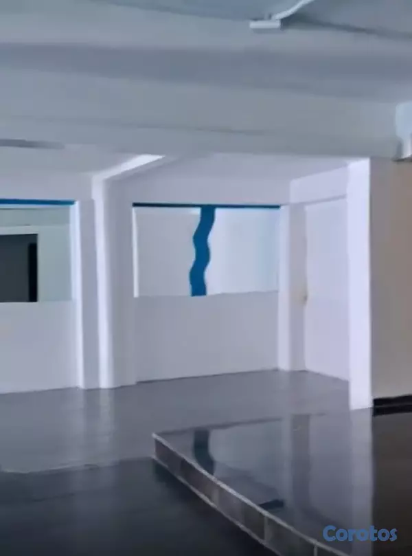 oficinas y locales comerciales - se alquila local  3