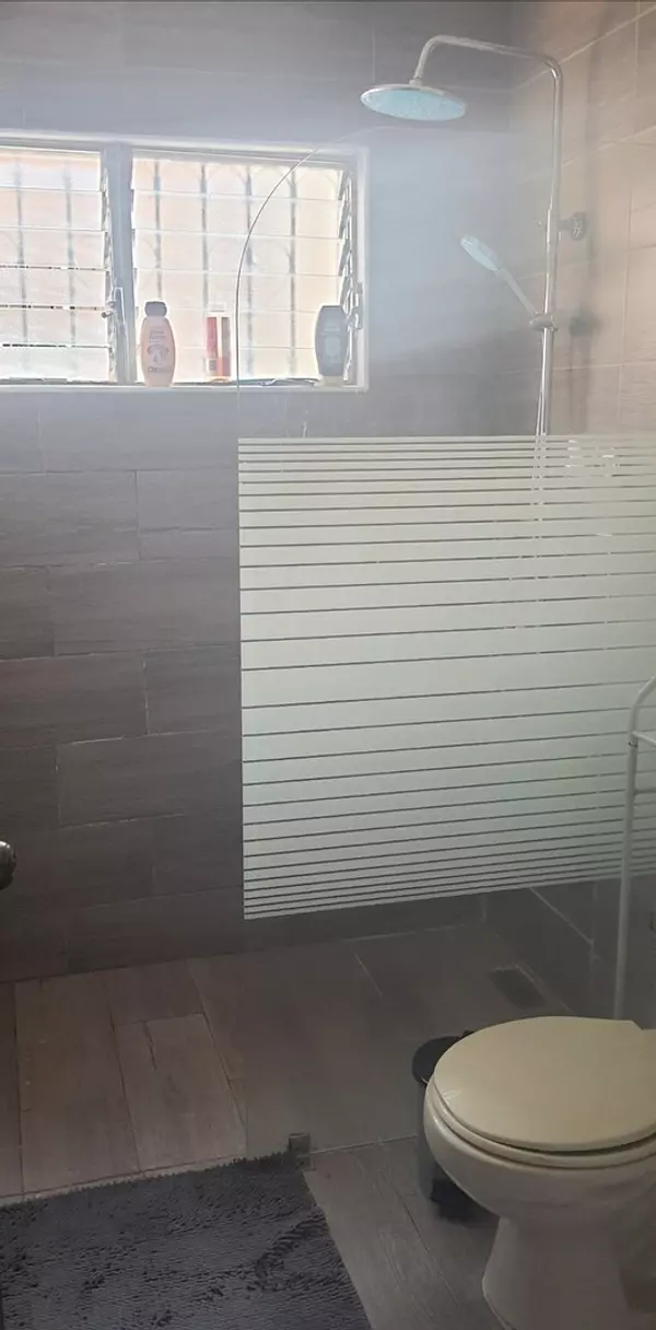casas - Se vende casa en Av. Independencia  7