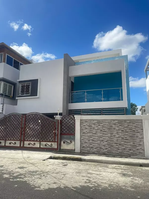 casas - Se vende casa en Prado Oriental 11