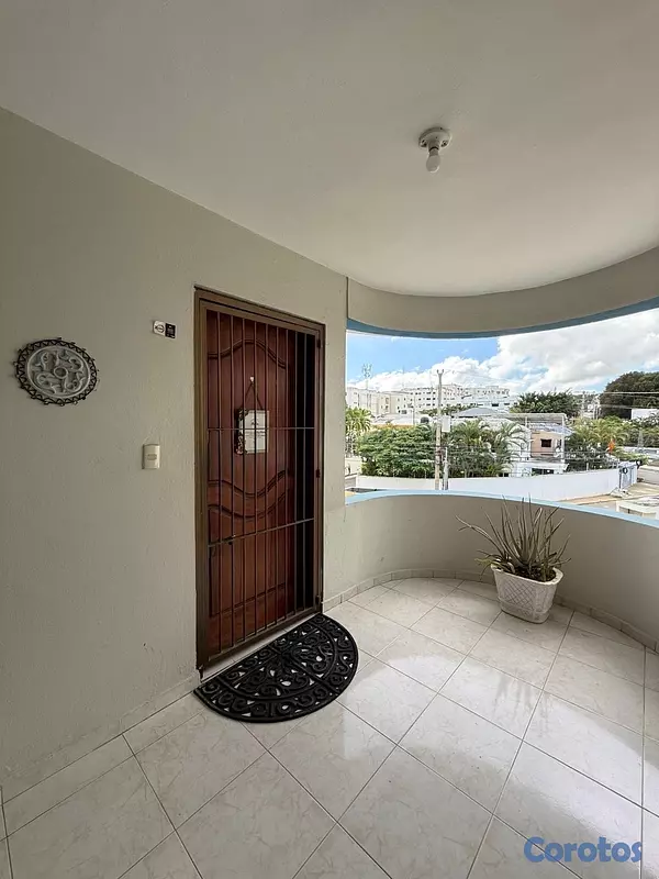 apartamentos - Apartamento en Los Cerros de Gurabo, Santiago 3er nivel amplio y buena ubicación 3