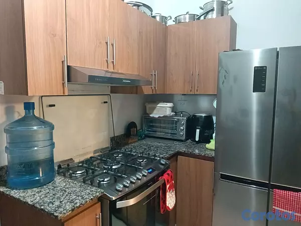 habitaciones y viviendas compartidas - HABITACIÓN AMUEBLADA EN LA 27  9