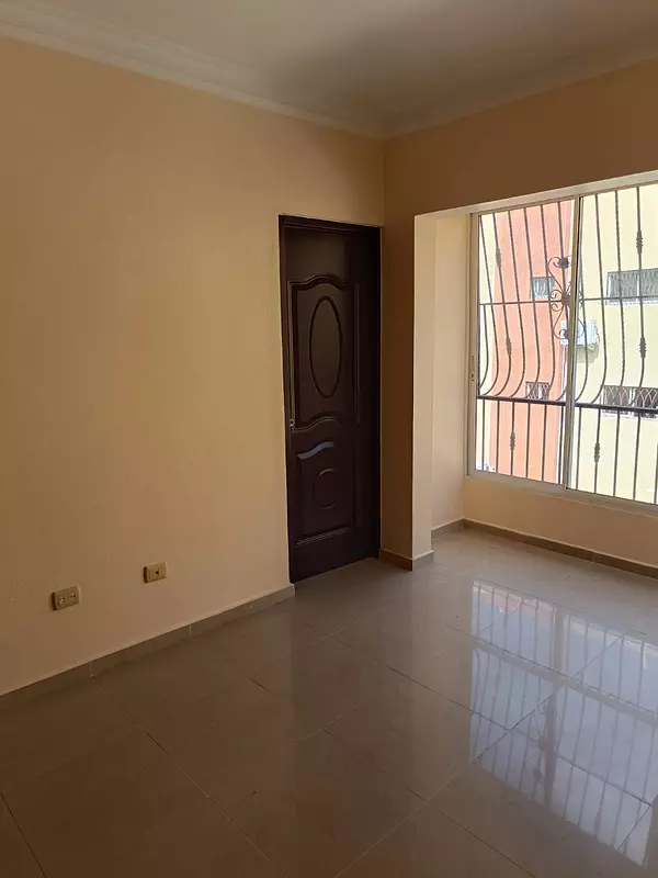 apartamentos - Apartamento en venta de oportunidad, está en El Dorado Segundo, Santiago. 2