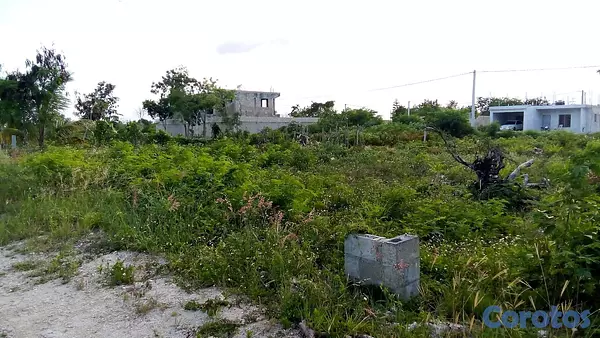 otros inmuebles - VENDO SOLAR EN PUNTA CANA, A 10 MIN DEL AEROPUERTO 2